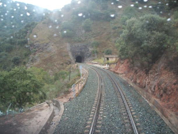 Entre Benaoján-Montejaque y Jimera de Libar.JPG