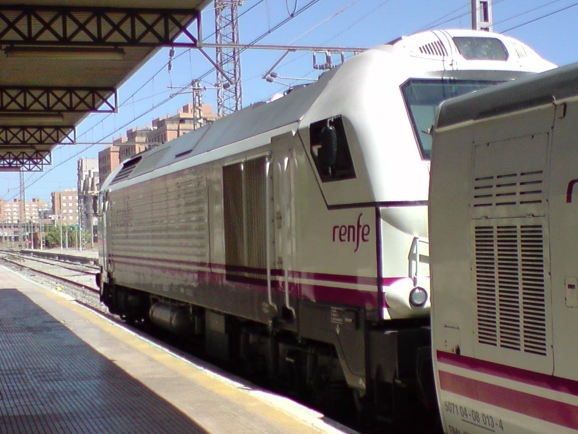 334 y talgo4 madrid-almería2.JPG